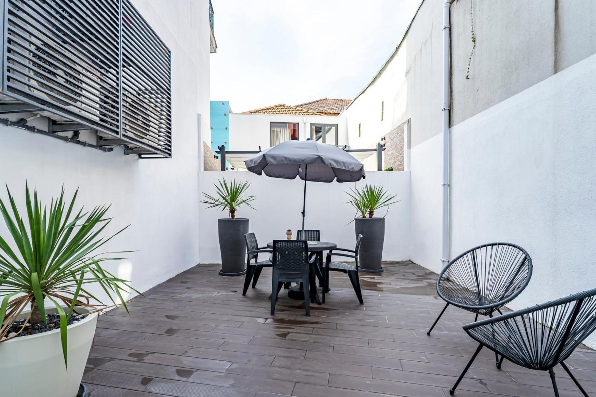 Oporto Wine Cellars Flat With Terrace Apartment Vila Nova de Gaia Exterior foto